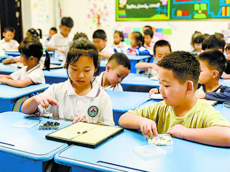  多彩课堂助成长